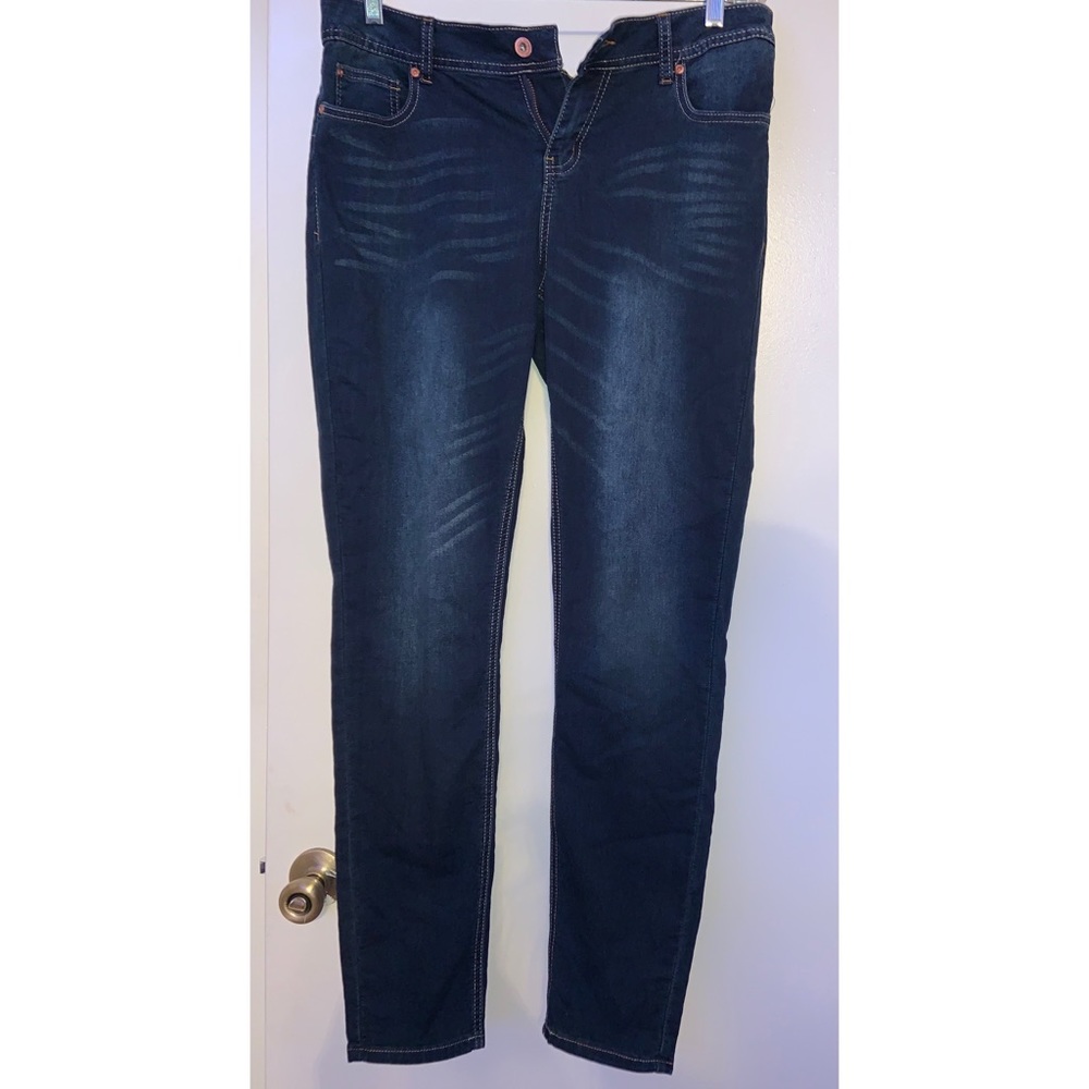 Revolution Skinny Jeans